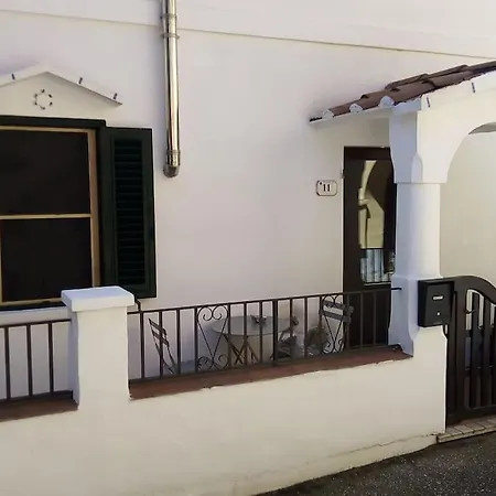 Апартаменты La Casa Dell'arco *